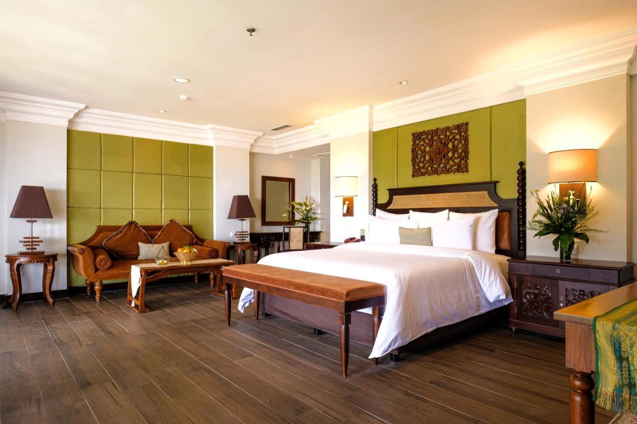 The Grand Hill Resort-Hotel Puncak Esterno foto